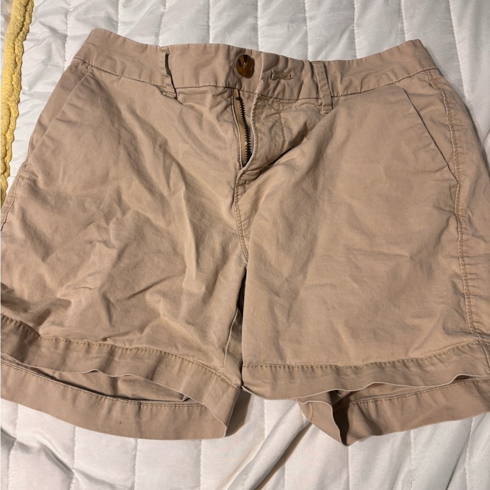 Old Navy Women's Tan Shorts